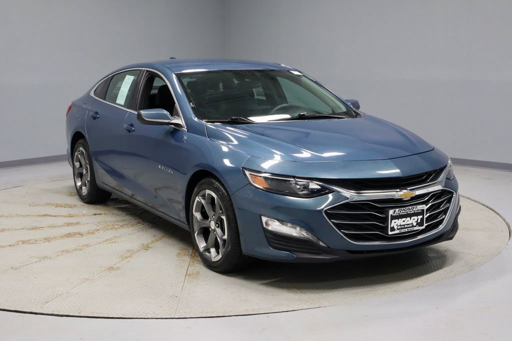 Used 2024 Chevrolet Malibu LT image 1