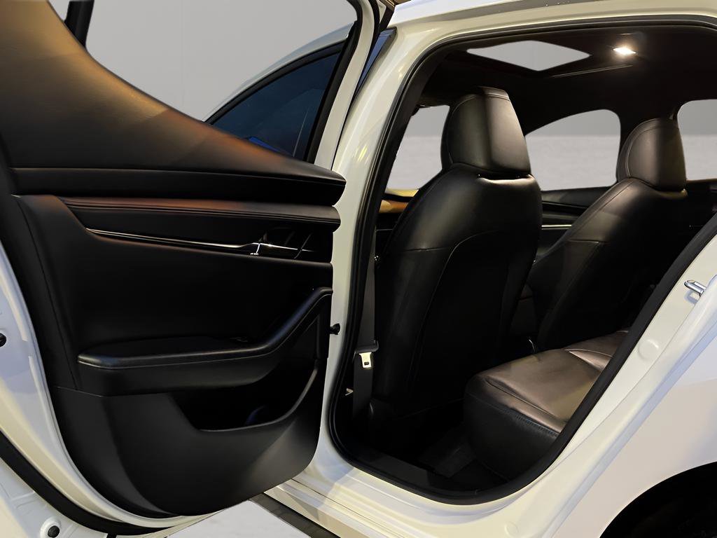 Used 2023 MAZDA MAZDA3 s image 20