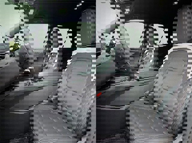 New 2026 Chevrolet Blazer EV LT image 17