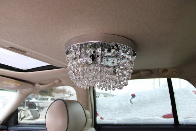 Used 2005 Cadillac De Ville w/ Limited Edition Package image 34