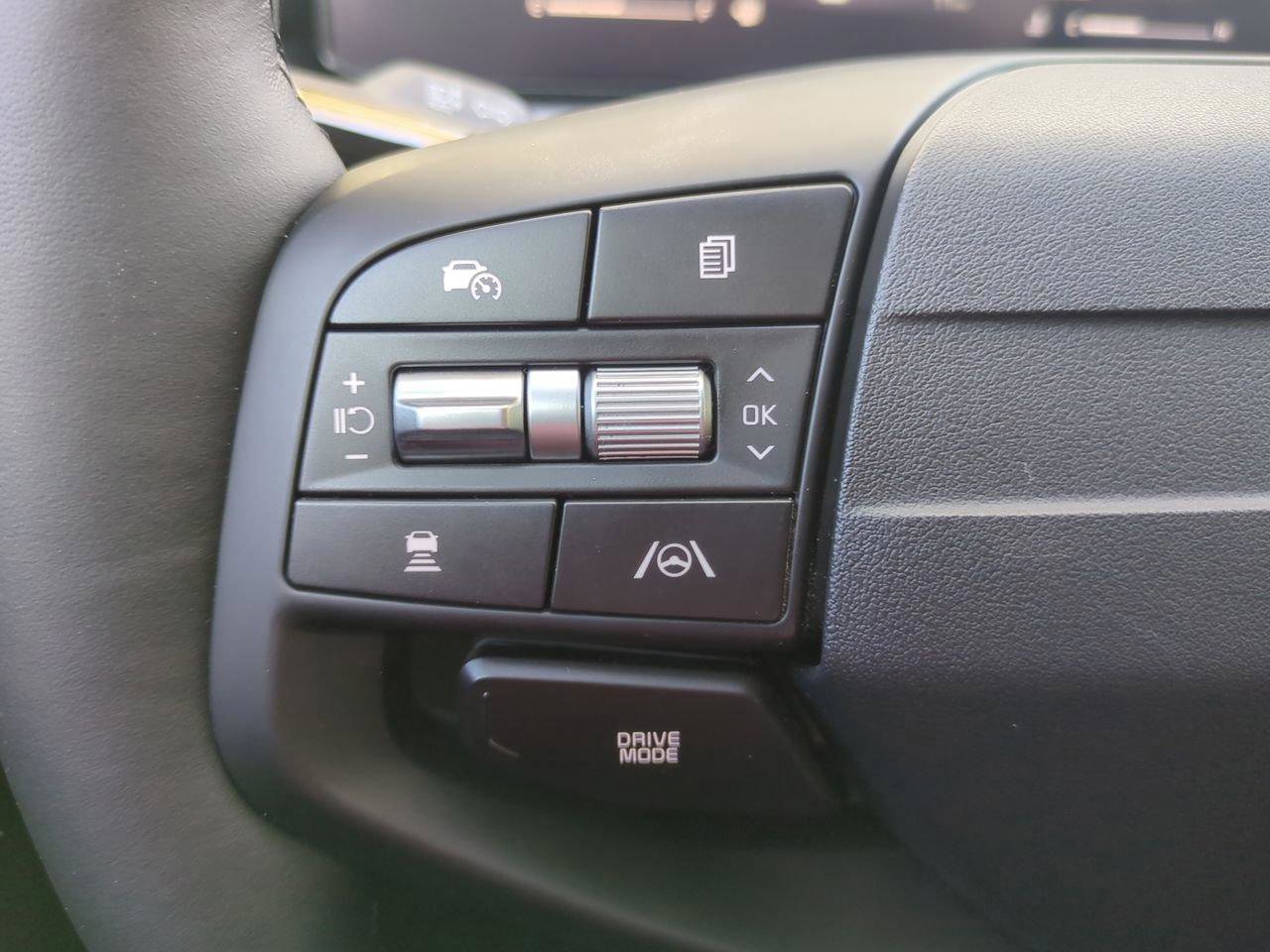 New 2026 Kia Sportage LX image 24