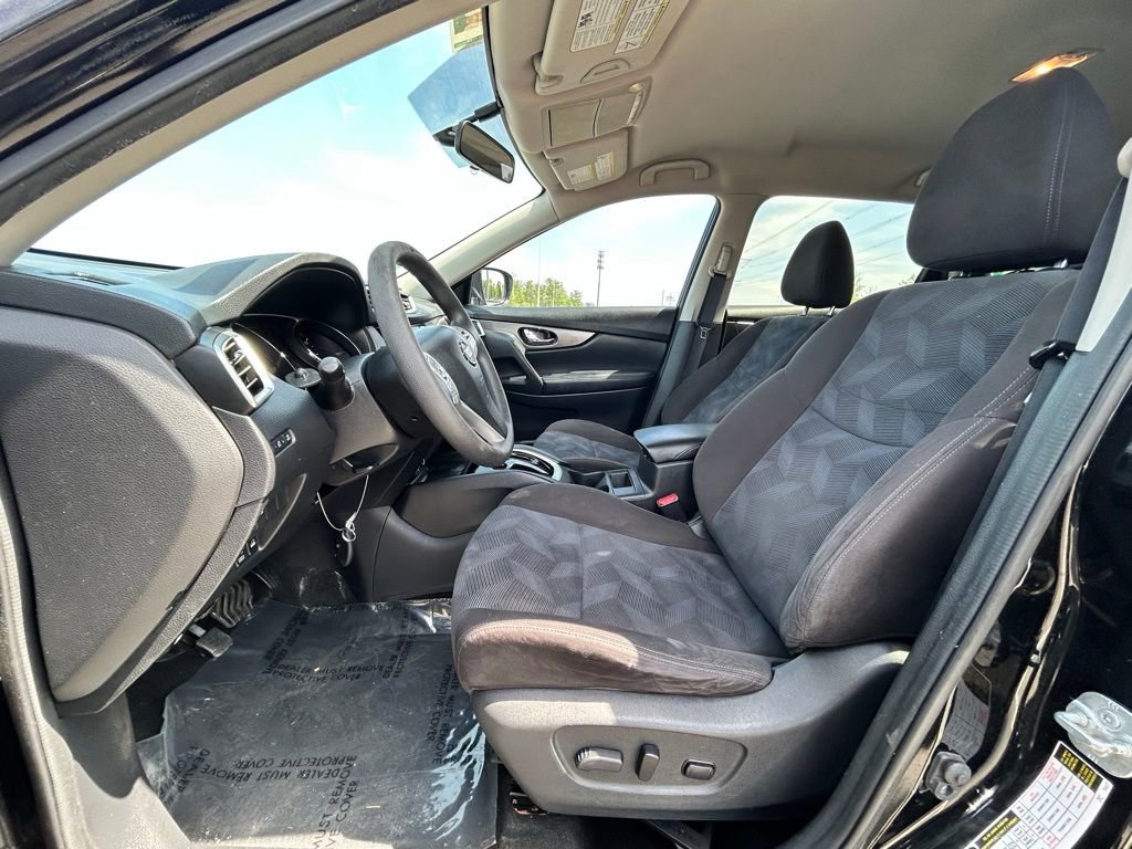 Used 2015 Nissan Rogue SV AWD/4WD image 13