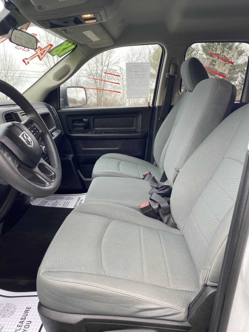 Used 2018 RAM 1500 Express w/ Express Value Package AWD/4WD image 10