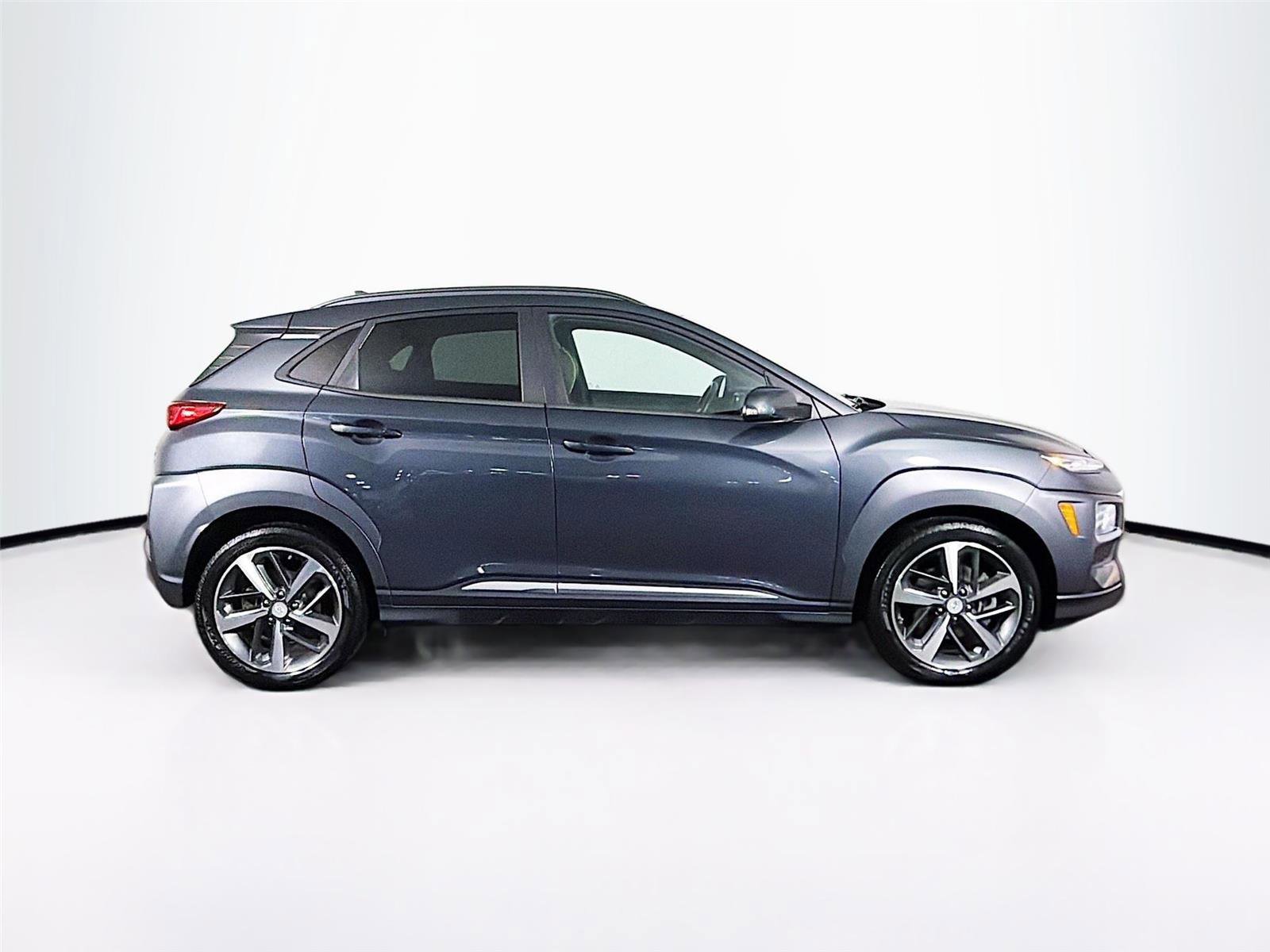 Used 2019 Hyundai Kona Limited w/ Cargo Package AWD/4WD image 8