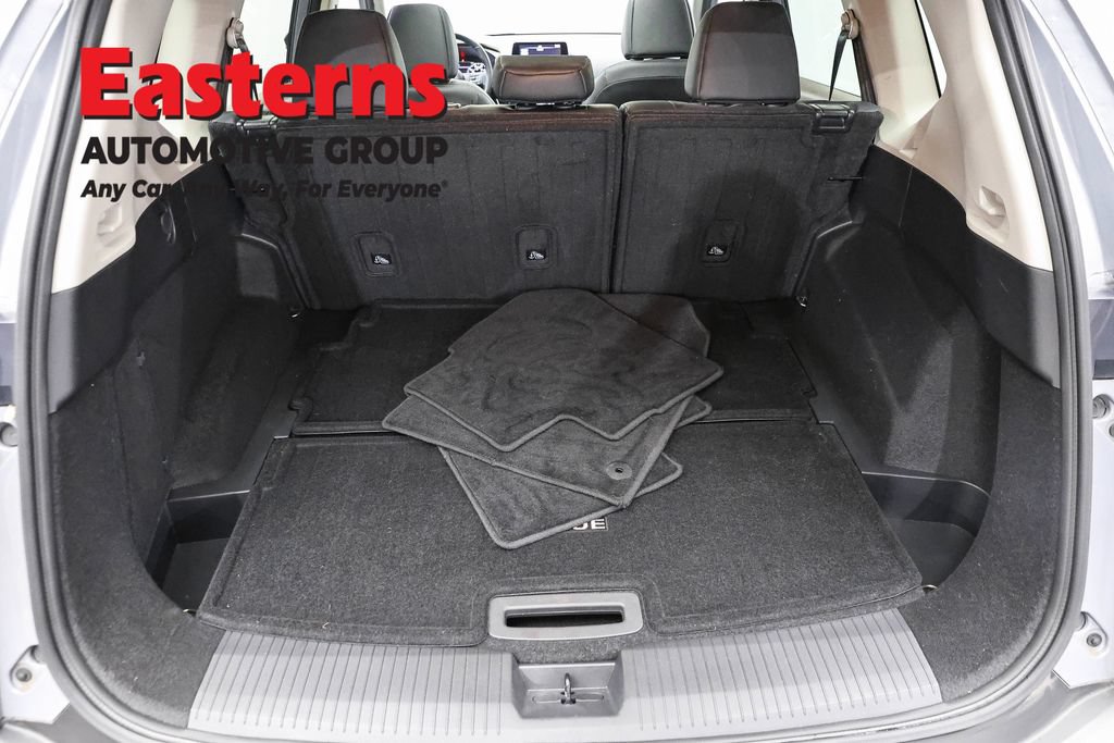 Used 2023 Nissan Rogue SL AWD/4WD image 7