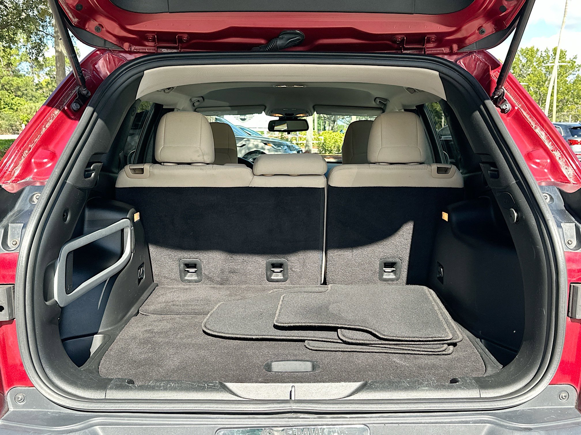 Used 2017 Jeep Cherokee Latitude image 27