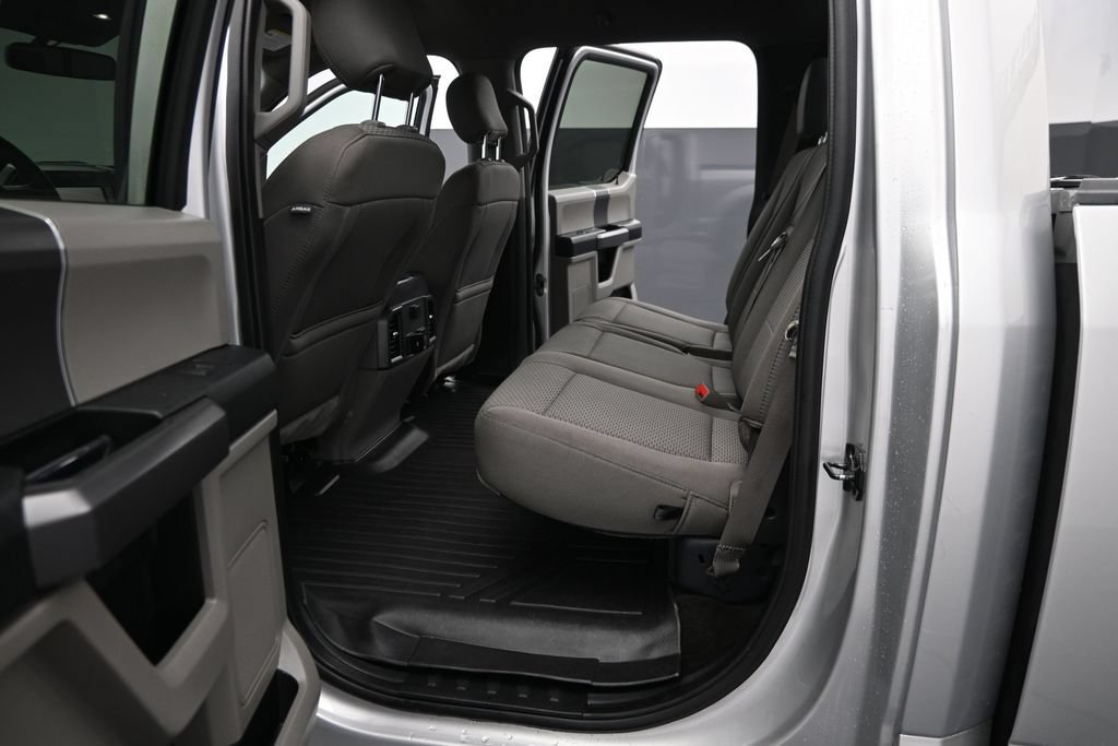 Used 2019 Ford F150 XLT w/ Equipment Group 302A Luxury AWD/4WD image 15
