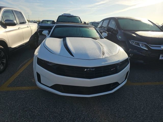 Used 2024 Chevrolet Camaro LT w/ RS Package RWD image 2
