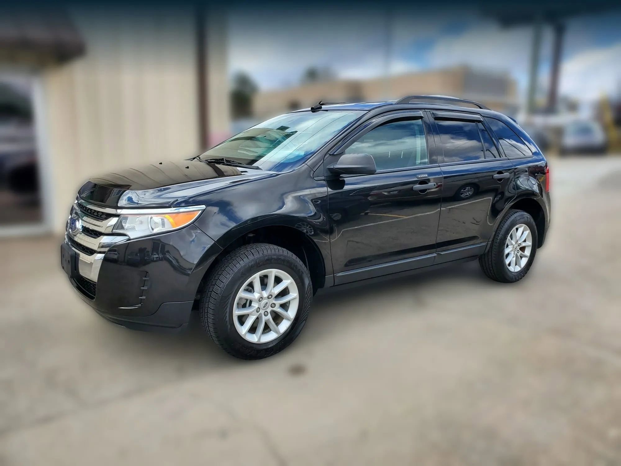 Used 2013 Ford Edge SE FWD image 3