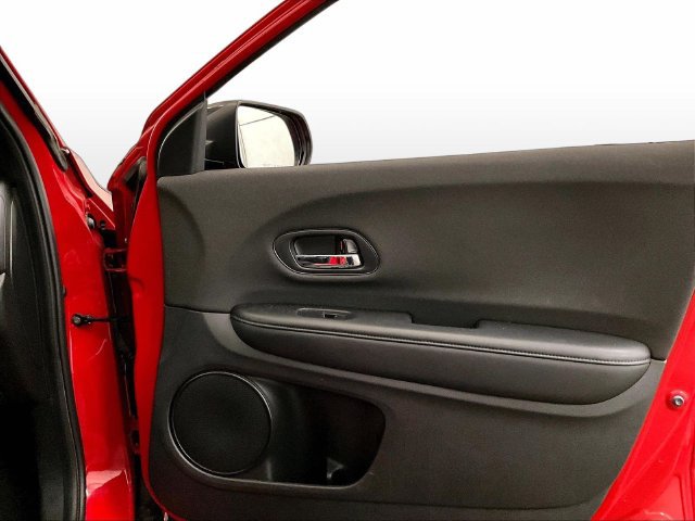 Used 2020 Honda HR-V Sport image 23