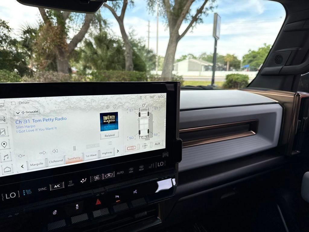 Used 2025 GMC Hummer EV 3X AWD/4WD image 78