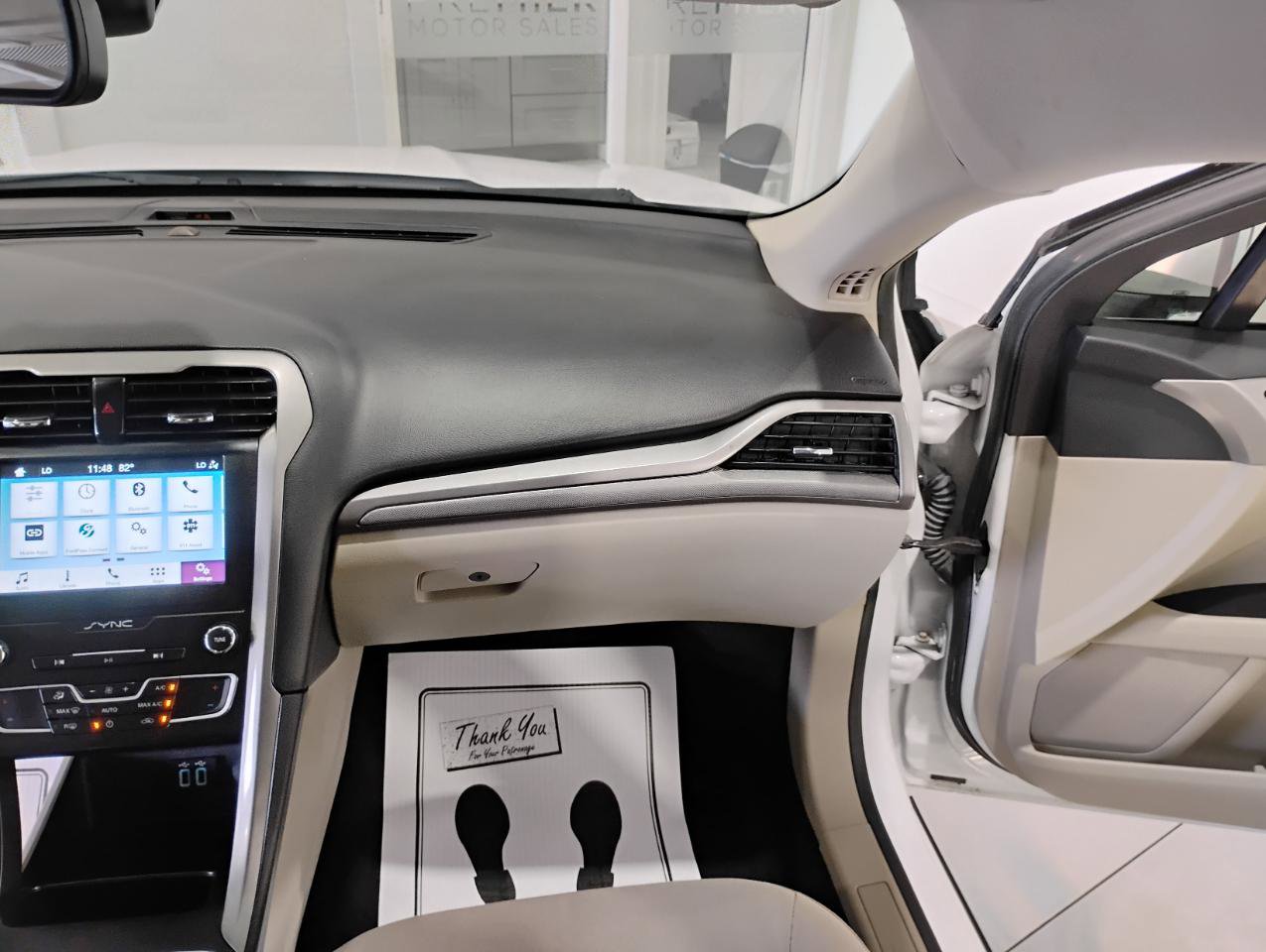 Used 2019 Ford Fusion SE image 31