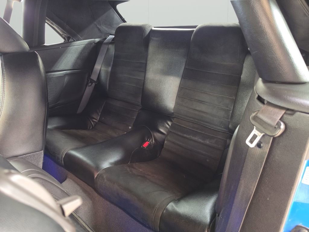 Used 2010 Ford Mustang GT Premium RWD image 15