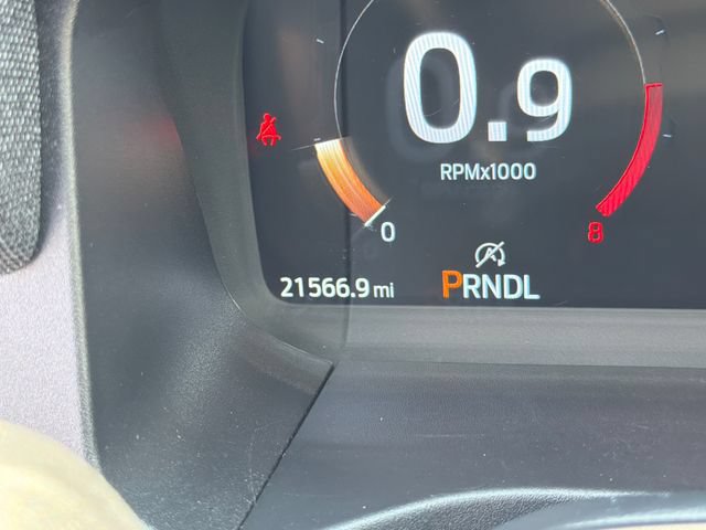 Used 2025 Ford Explorer Active AWD/4WD image 16