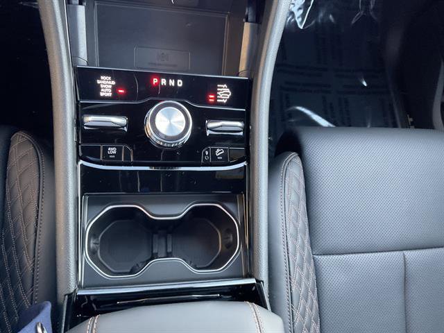 Used 2025 Jeep Grand Cherokee Summit w/ Obsidian Package image 12