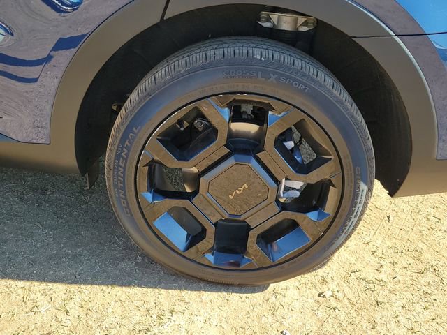 Certified 2025 Kia Sorento X-Line EX image 21