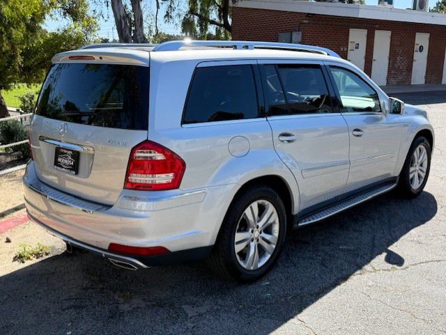 Used 2011 Mercedes-Benz GL 450 4MATIC image 35