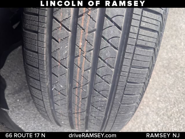 Used 2022 Lincoln Nautilus Reserve AWD/4WD image 27