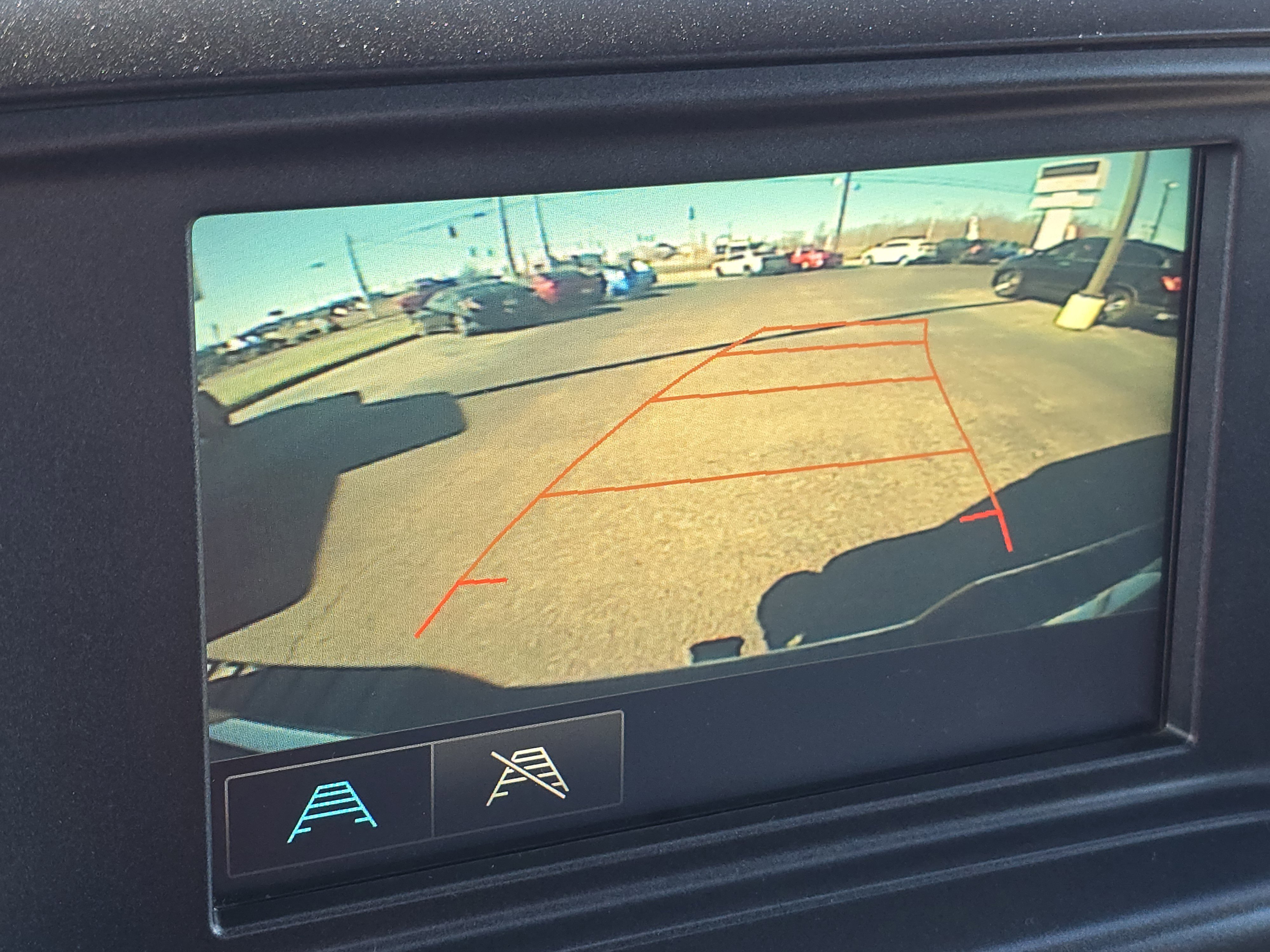 Used 2018 GMC Sierra 2500 4x4 Crew Cab w/ Sierra Convenience Package image 10