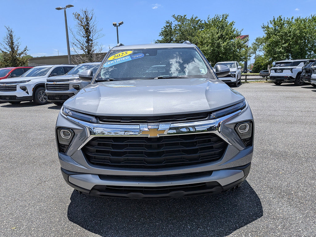 Used 2025 Chevrolet TrailBlazer LT AWD/4WD image 28