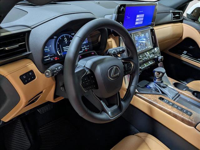 New 2026 Lexus LX 600 4WD w/ Premium Package image 3