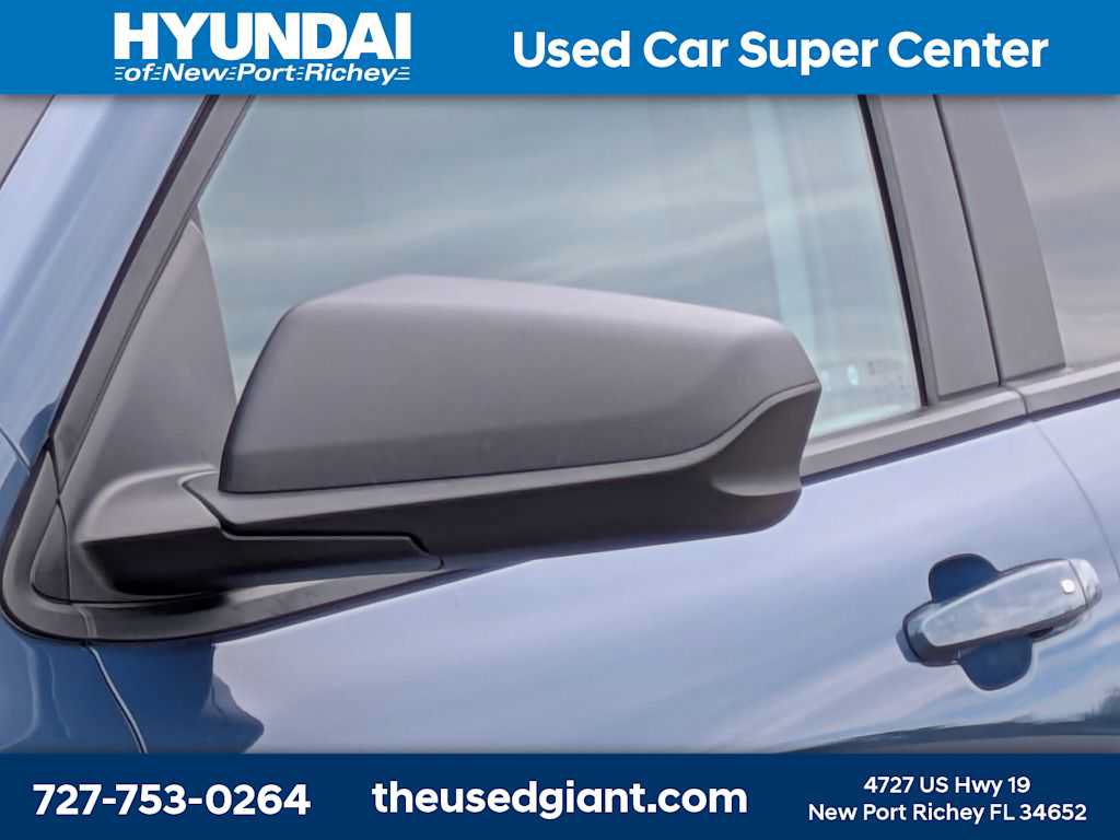 Used 2024 Chevrolet Equinox LS w/ LS Convenience Package FWD image 11