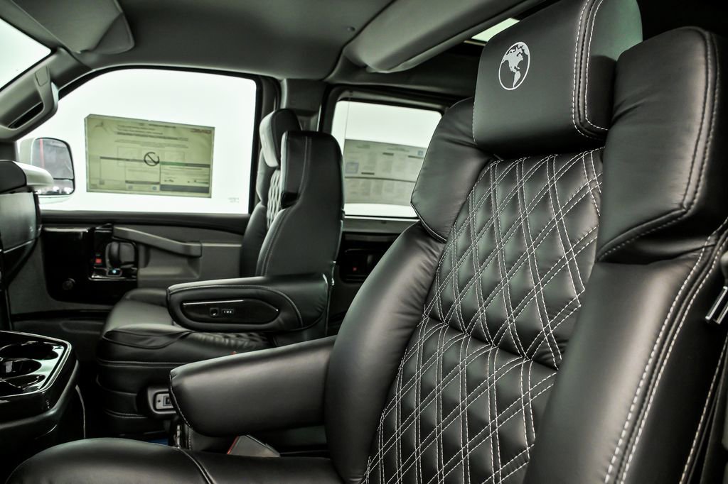 New 2026 GMC Savana 2500 Work Van w/ Driver Convenience Package image 13