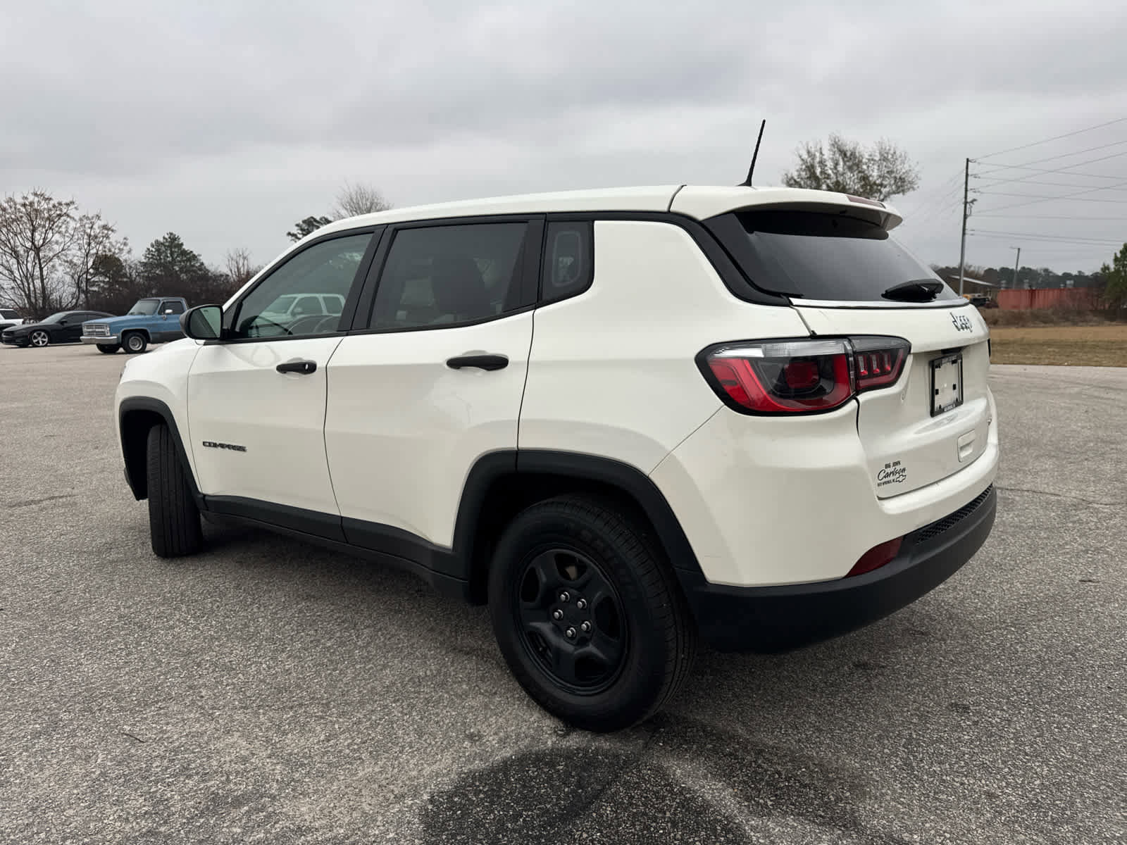 Used 2020 Jeep Compass Sport image 5