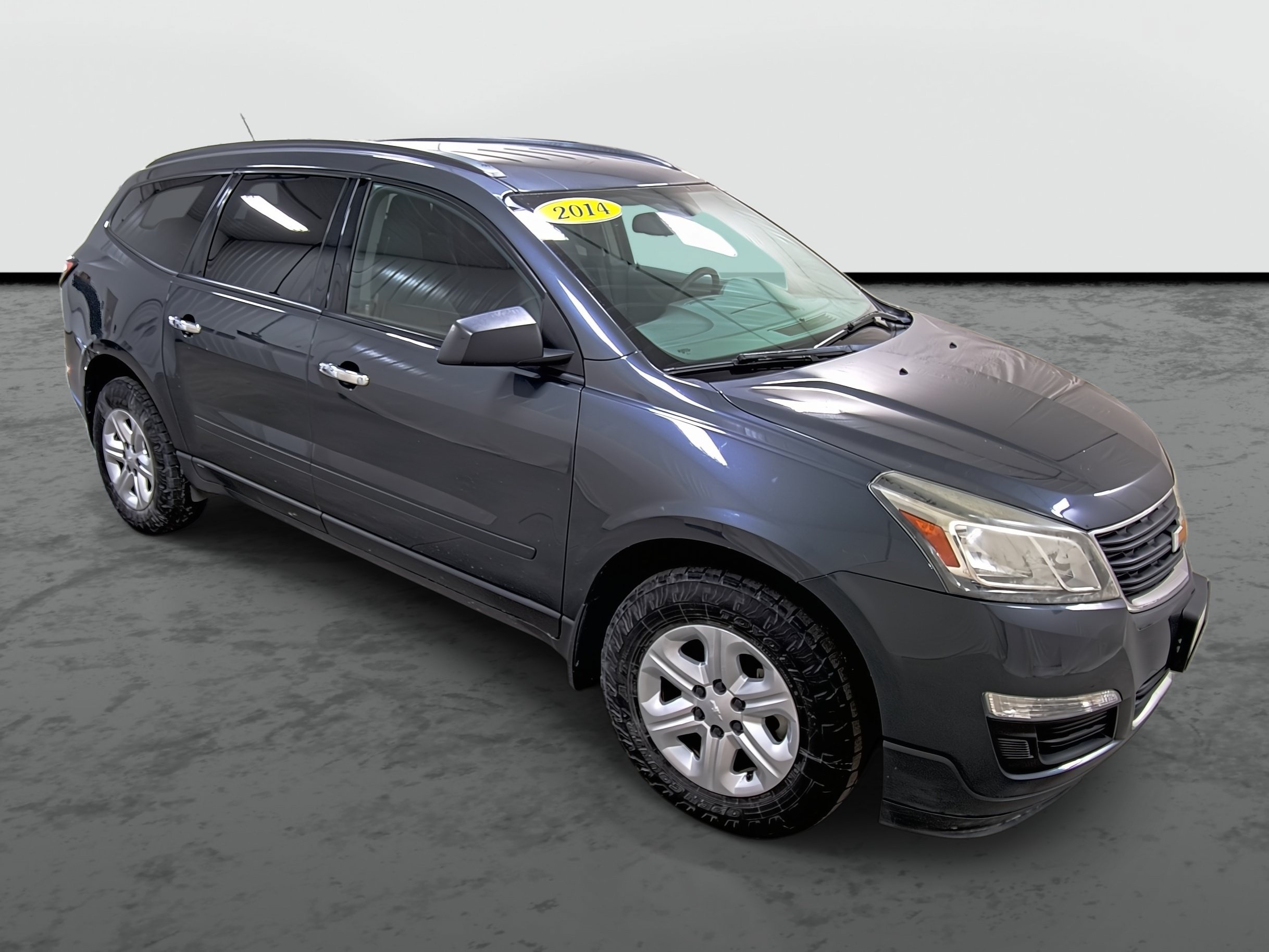 Used 2014 Chevrolet Traverse LS FWD image 5