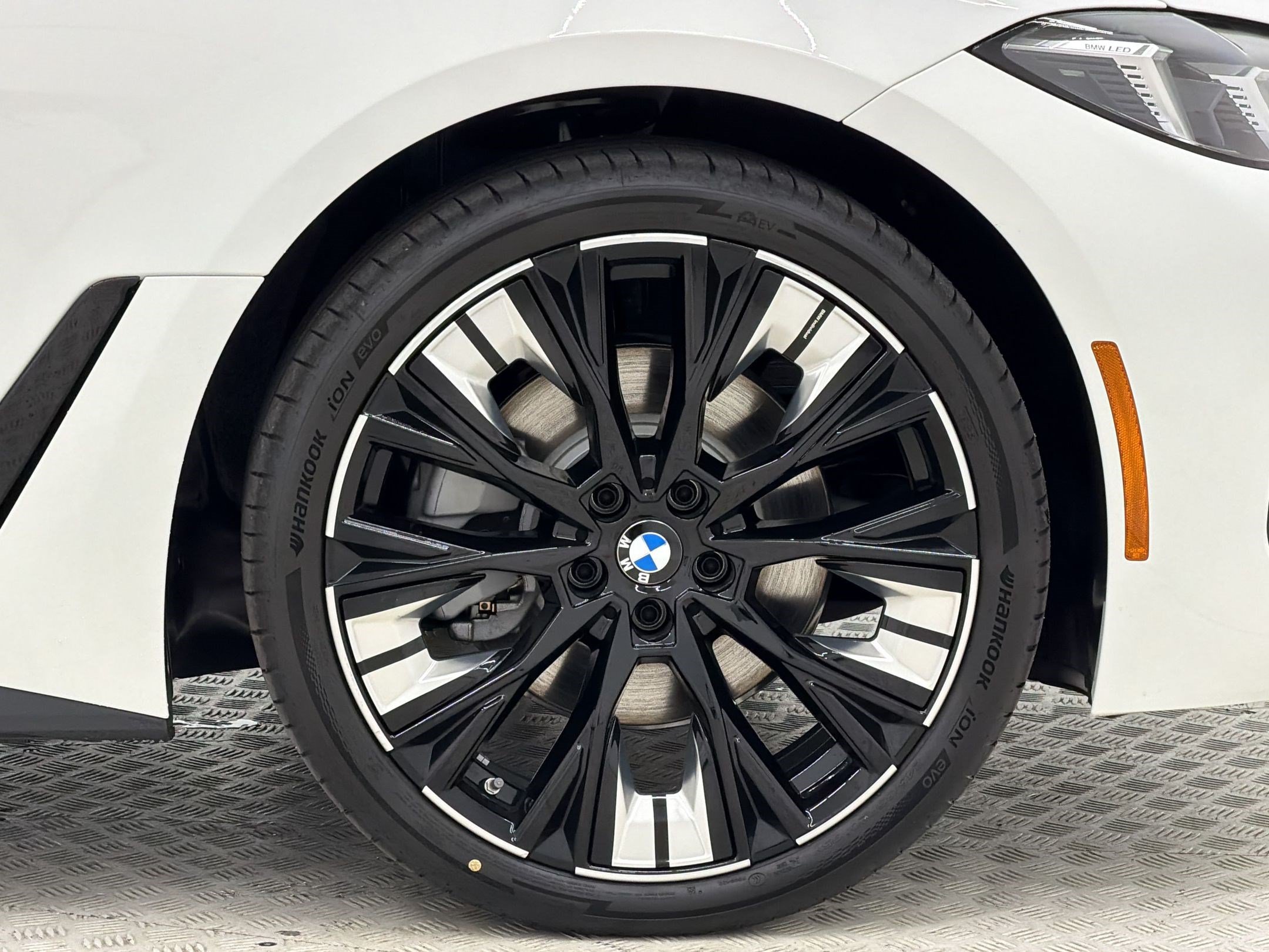 New 2026 BMW 430i w/ Premium Package RWD image 13
