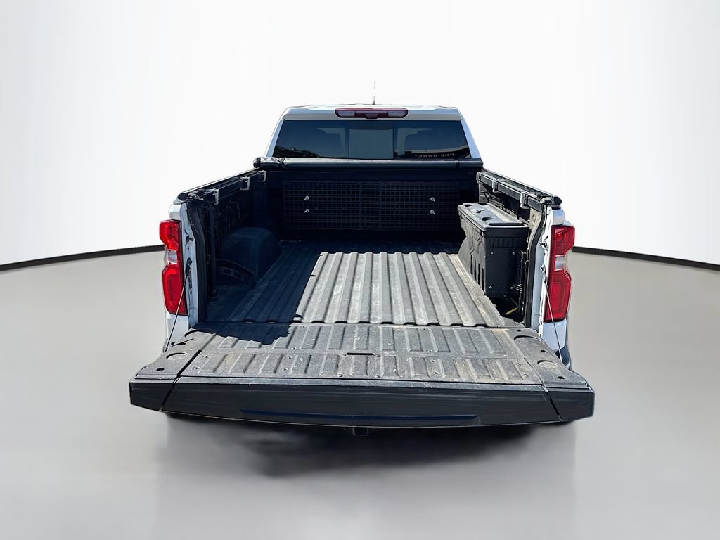 Used 2023 Chevrolet Silverado 1500 High Country w/ Technology Package AWD/4WD image 29