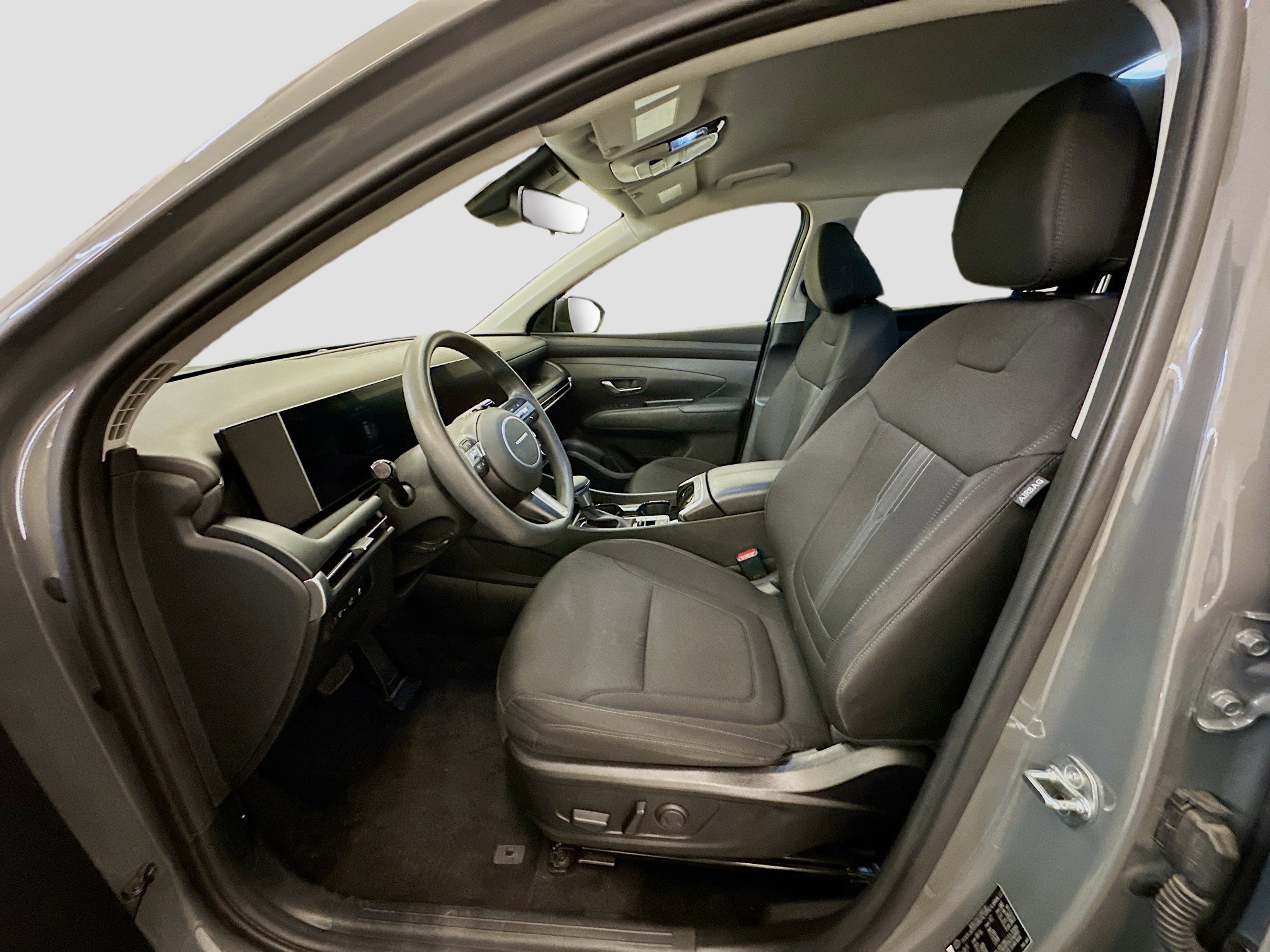 Used 2025 Hyundai Tucson SEL image 13