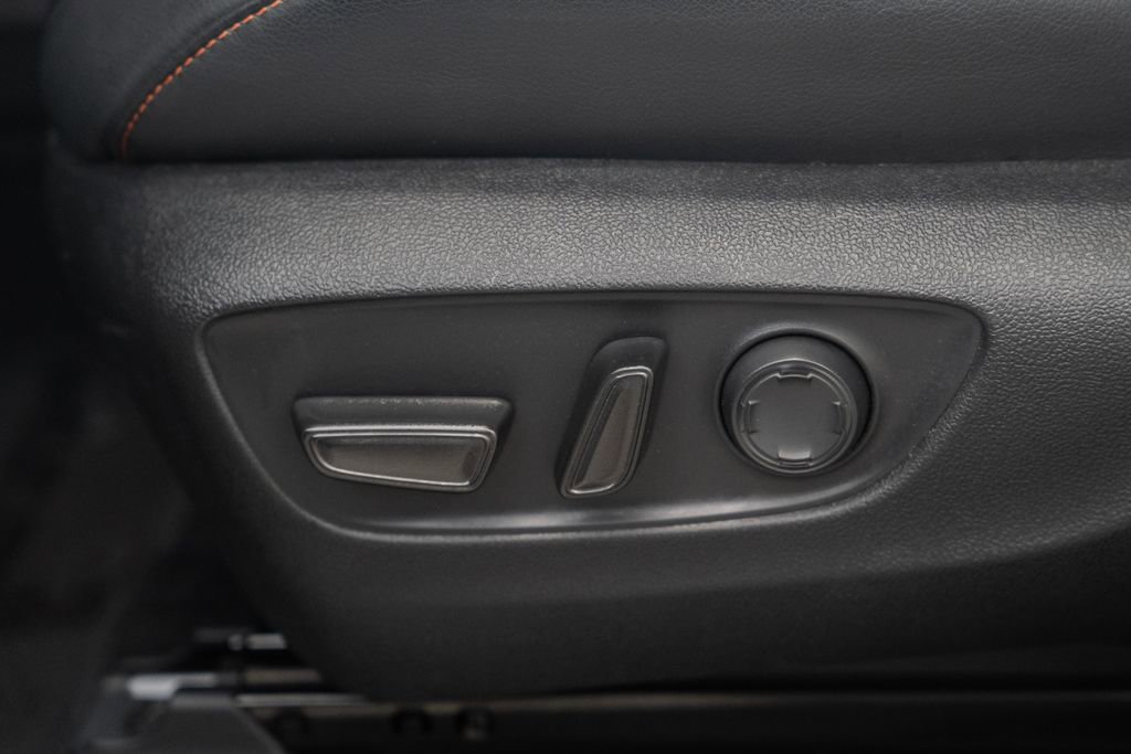 Used 2024 Toyota Sienna XSE w/ XSE Plus Package AWD/4WD image 40