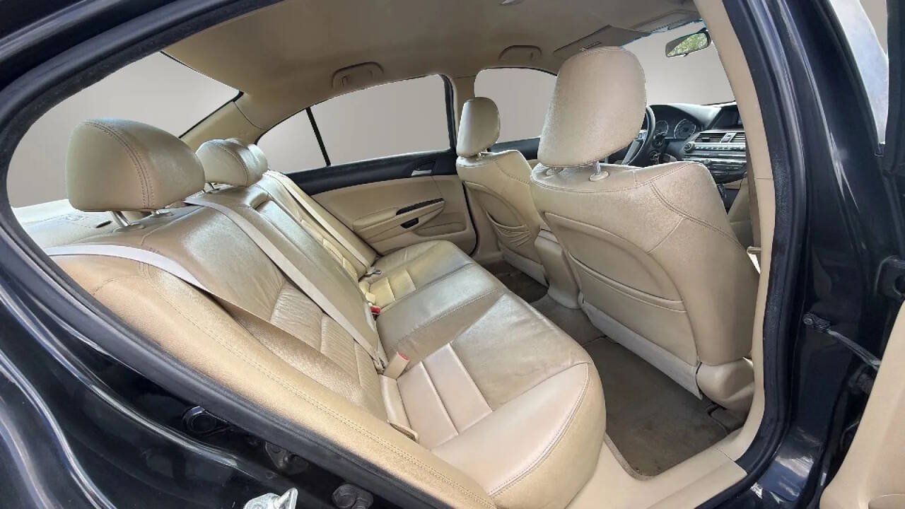 Used 2011 Honda Accord SE image 14