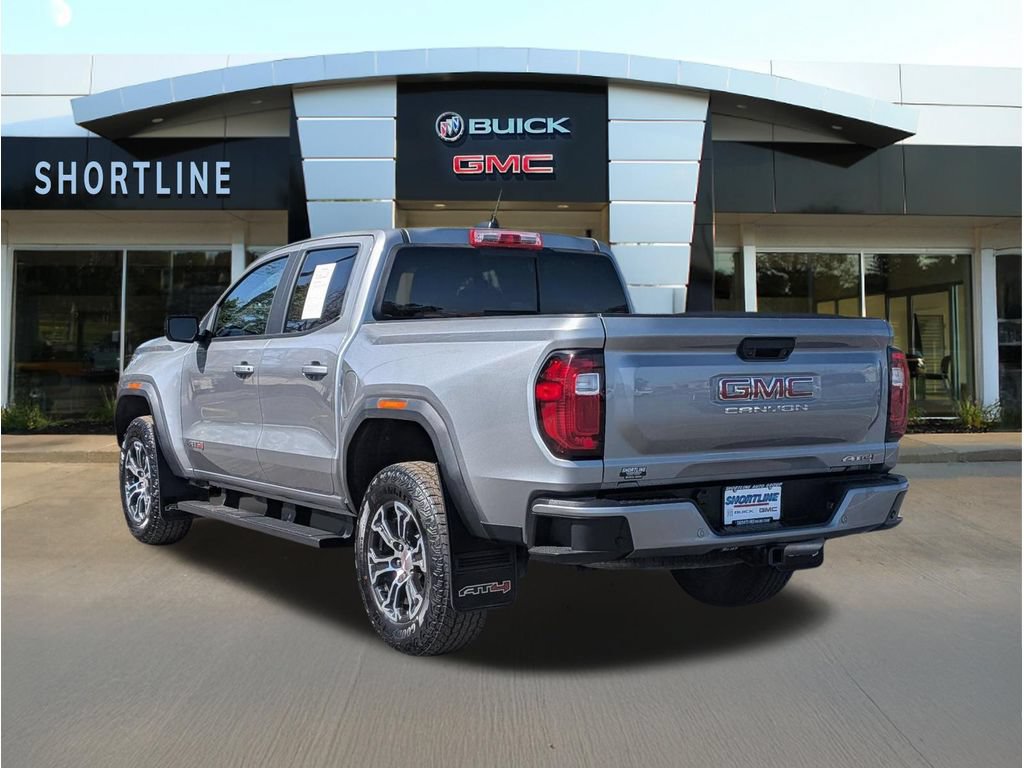Used 2025 GMC Canyon AT4 AWD/4WD image 5