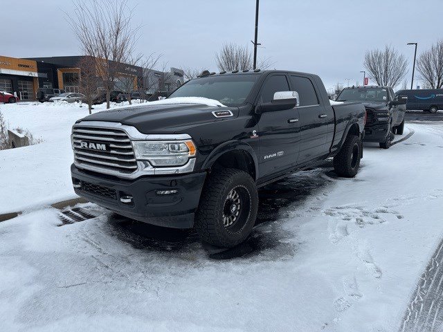 Used 2022 RAM 3500 Limited image 3