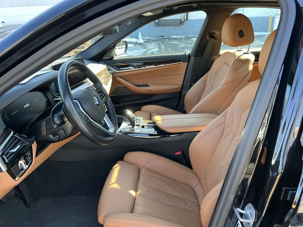Certified 2023 BMW 540i xDrive w/ Premium Package image 11