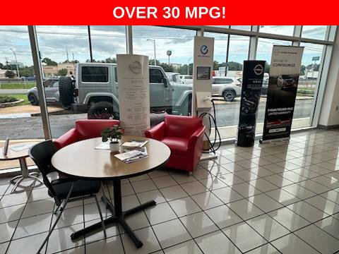 New 2025 Nissan Versa SR w/ Trunk Package FWD image 34