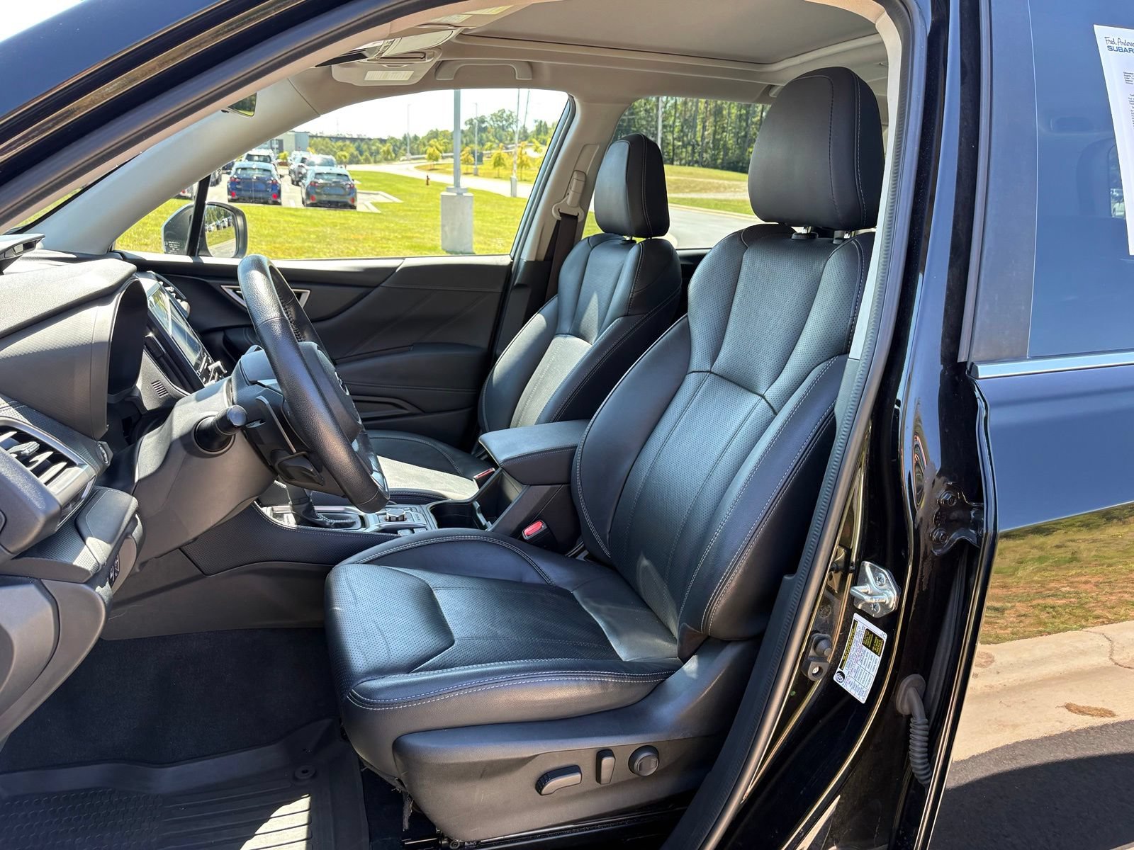Used 2021 Subaru Forester Touring AWD/4WD image 28