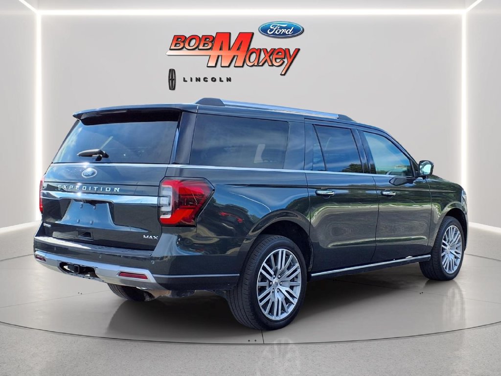 Used 2023 Ford Expedition Max Limited AWD/4WD image 4