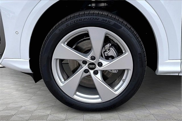 New 2025 Audi Q5 2.0T Premium Plus image 11