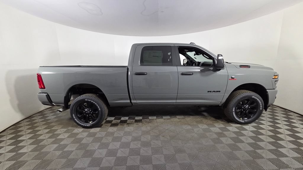 New 2026 RAM 2500 Big Horn AWD/4WD image 8