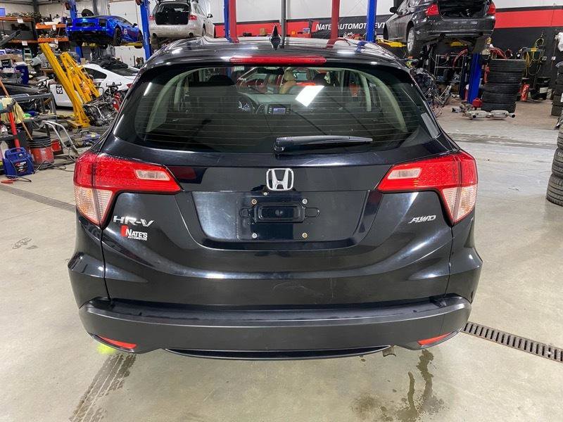 Used 2016 Honda HR-V LX image 8