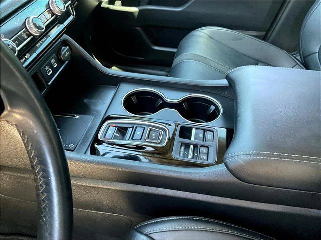 Used 2023 Honda Pilot Touring image 14