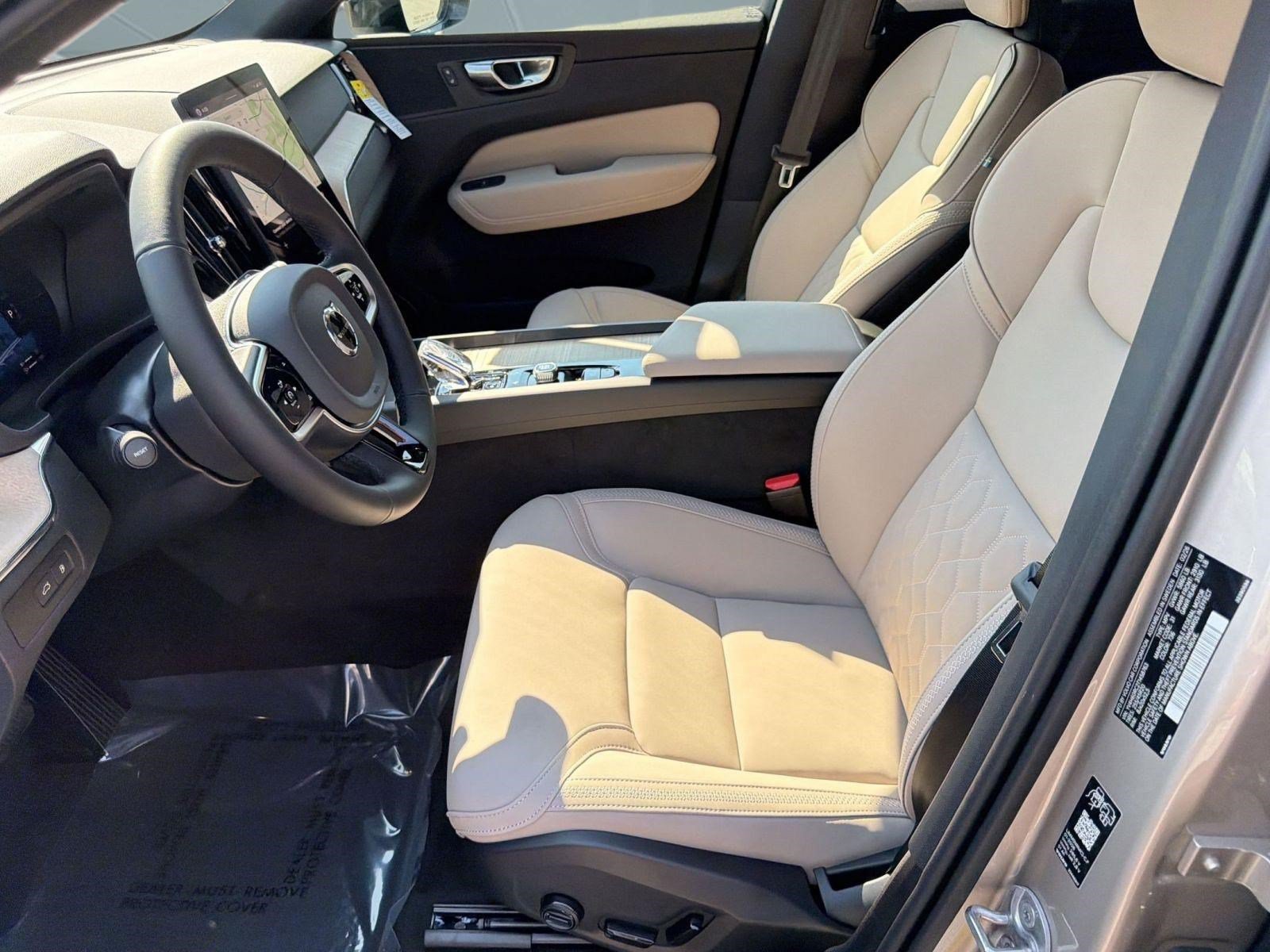New 2026 Volvo XC60 T8 Plus w/ Climate Package AWD/4WD image 5