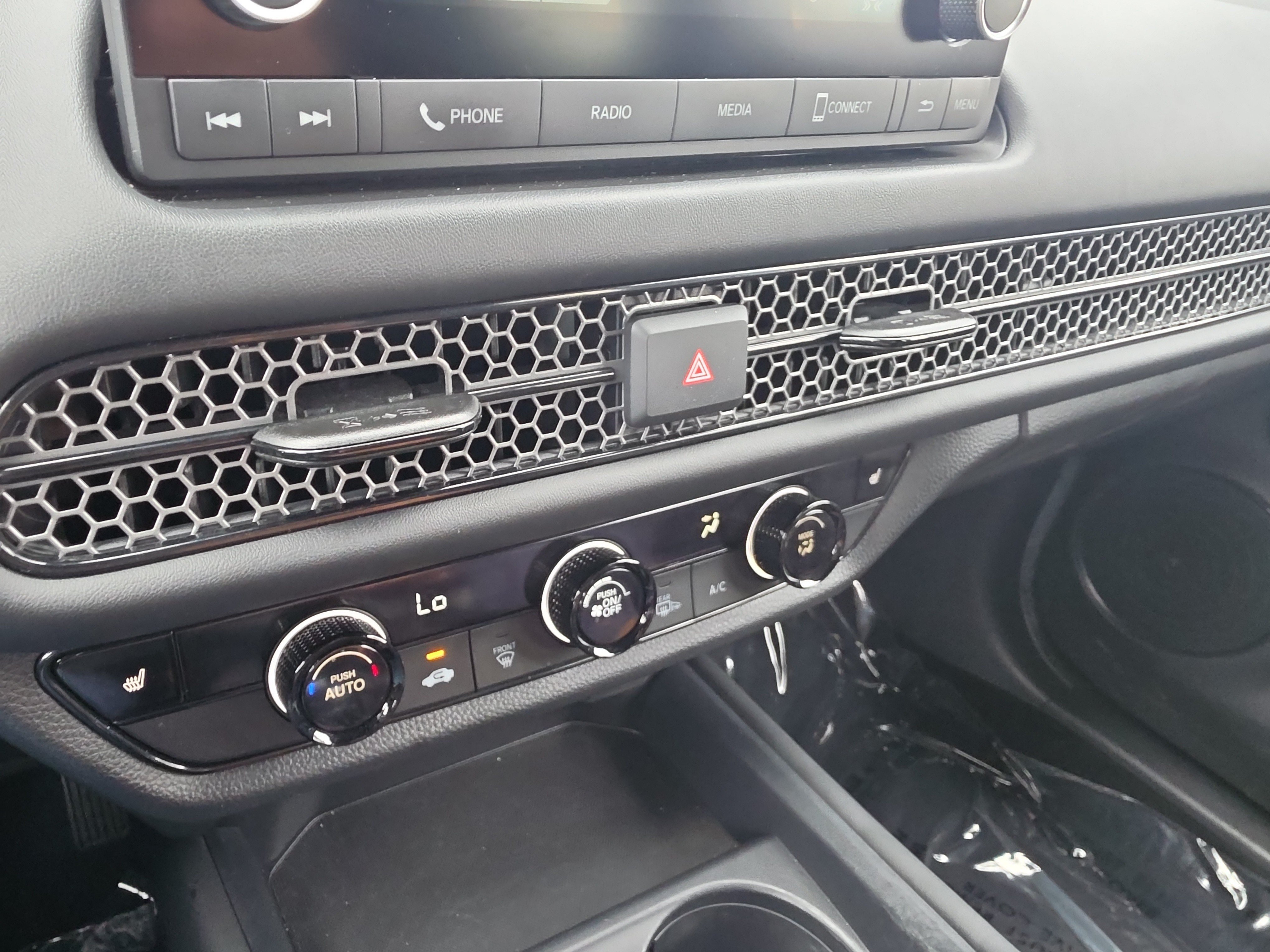 Certified 2024 Honda HR-V Sport image 25