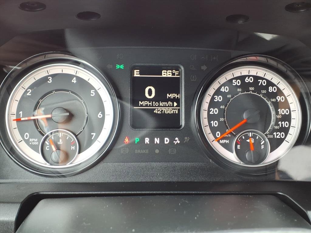 Used 2021 RAM 1500 Classic Warlock image 9