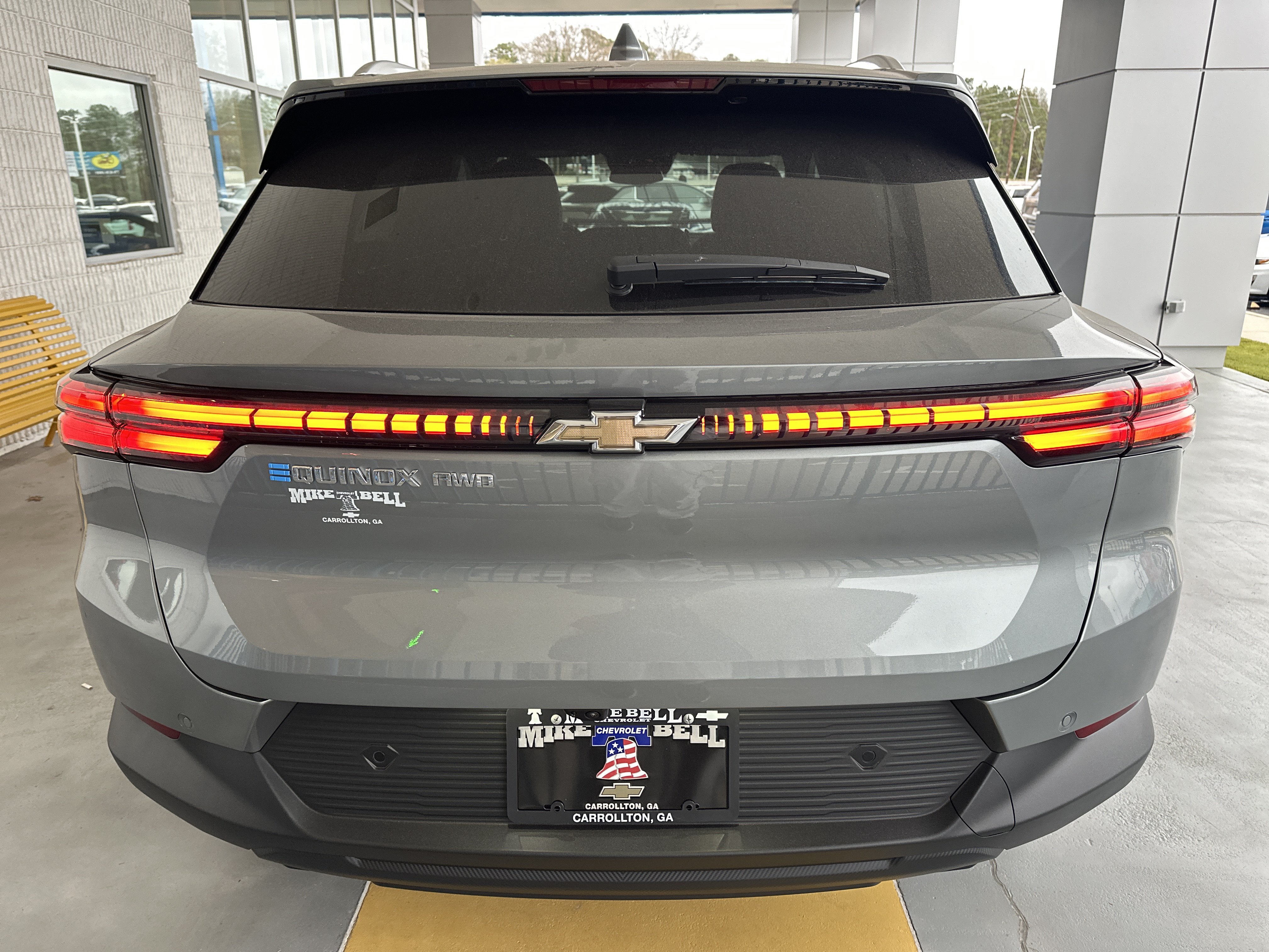 New 2026 Chevrolet Equinox EV LT AWD/4WD image 8