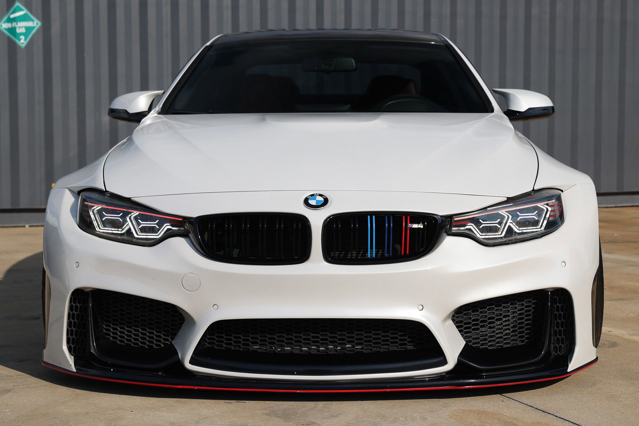 Used 2015 BMW M4 Coupe image 25