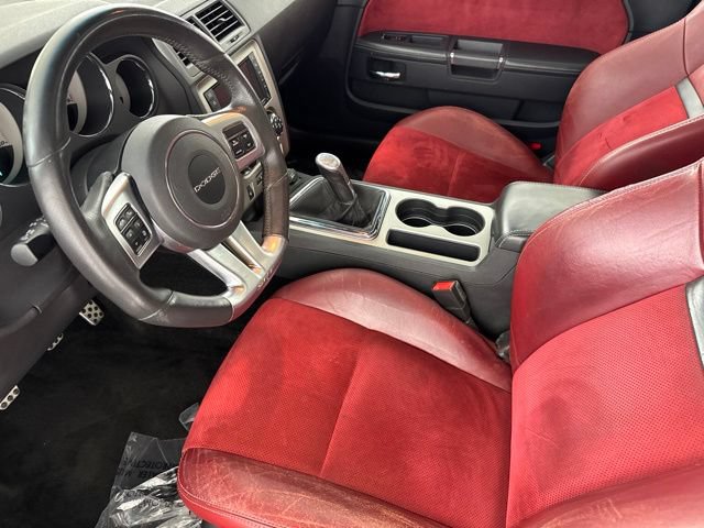 Used 2013 Dodge Challenger SRT8 w/ Harman Kardon Audio Group RWD image 24